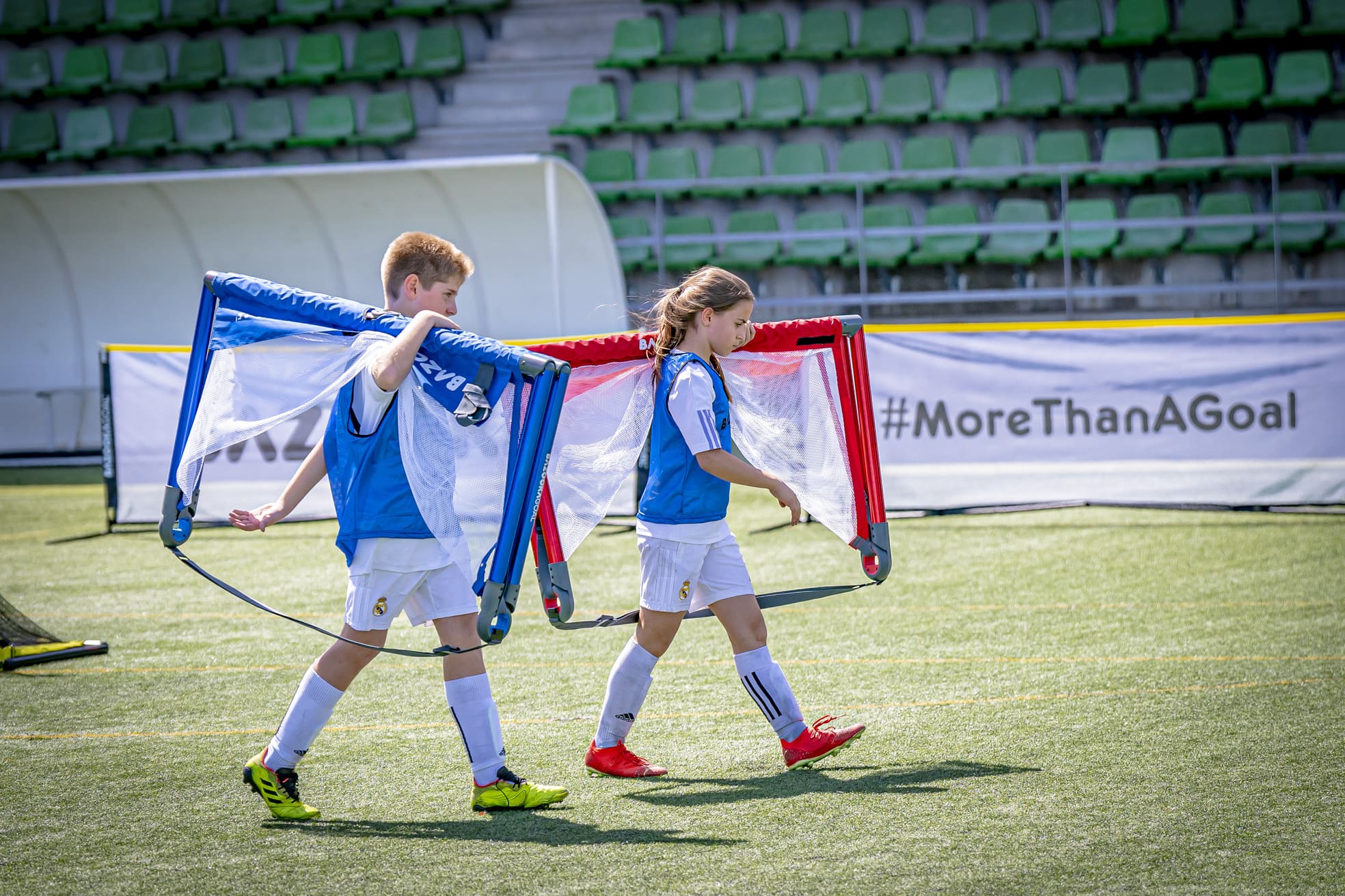 BAZOOKAGOAL ALUMINIO 120X75CM - Imagen 6